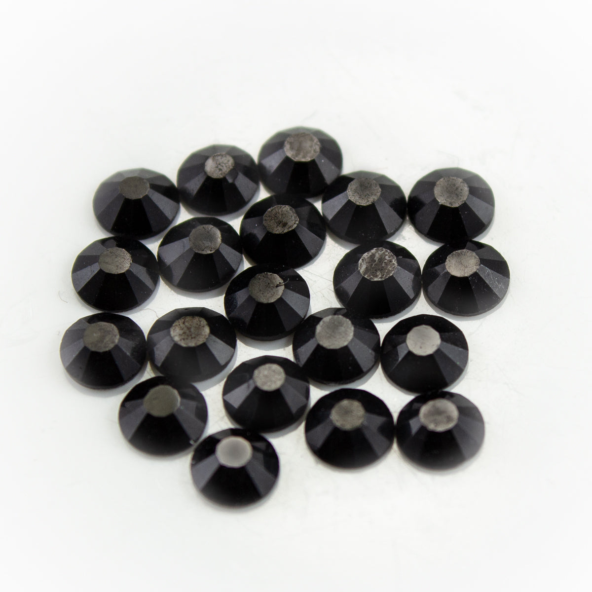 Swarovski дек. кам. 3.91 мм черни /Jet-black/- 20 бр L