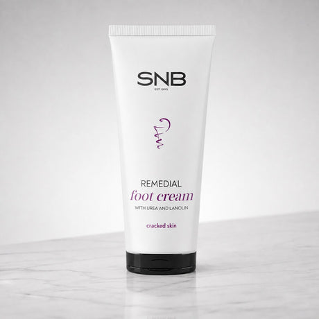 SNB Регенериращ крем с урея